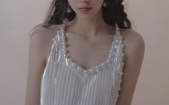 苍井空半裸酥胸